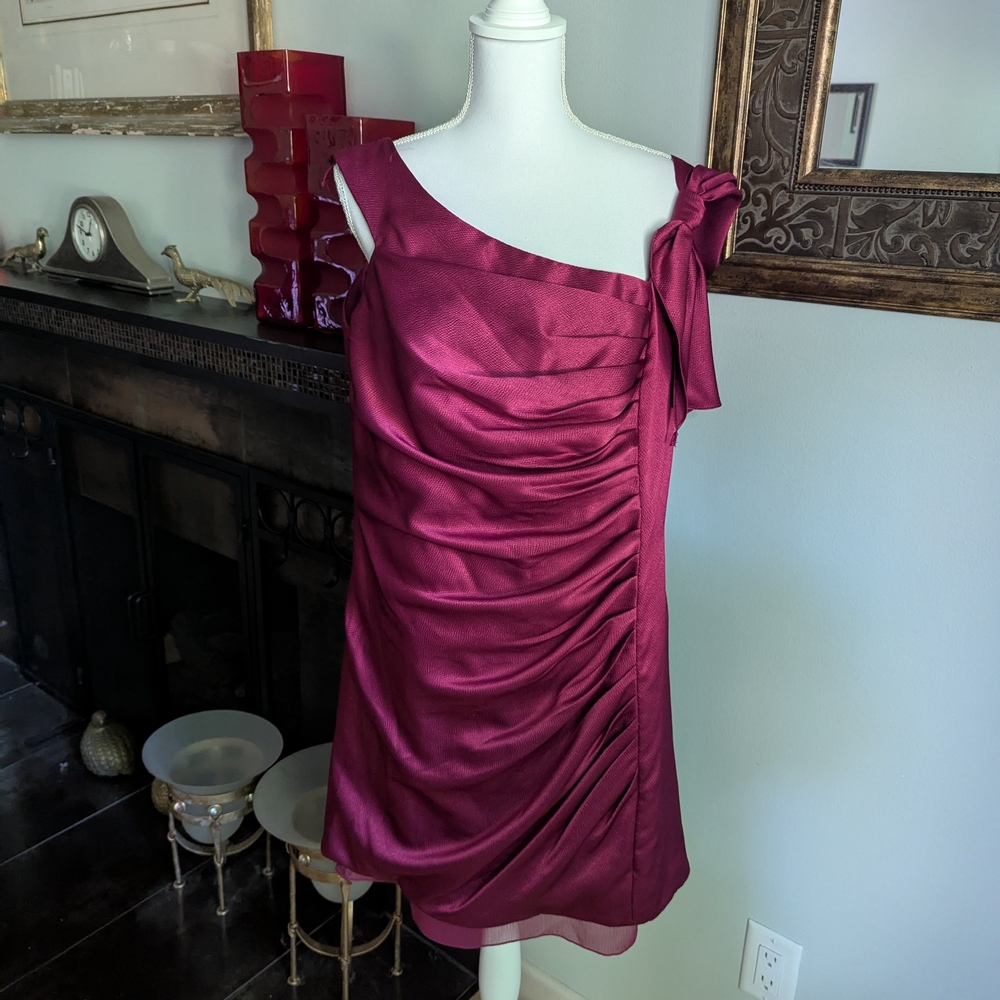 NEW White By Vera Wang VW360050 Size 16 Mulberry Ruche Dress Asymmetrical Strap